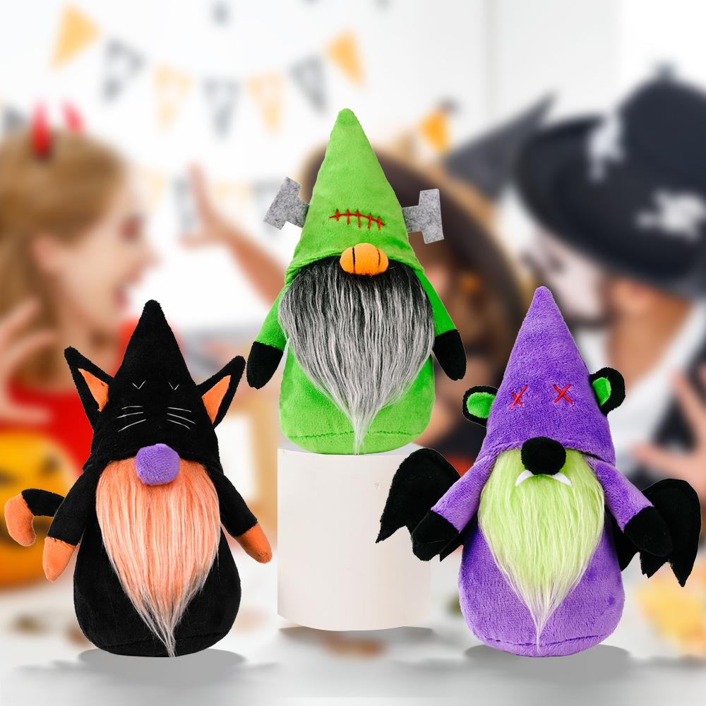 Spooky gonks - Lilybet loves